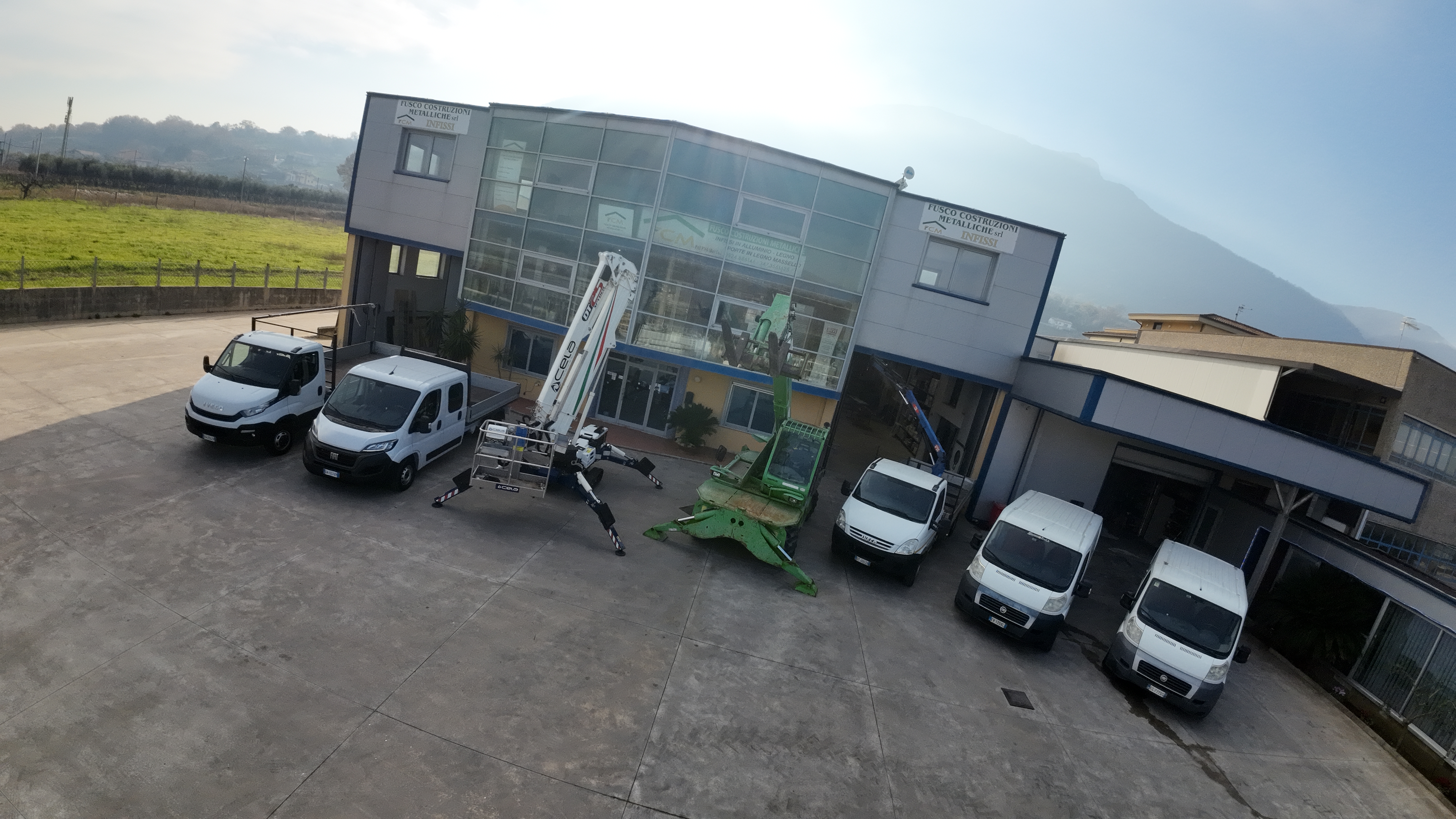 Esterno azienda Fusco Costruzioni Metalliche srl